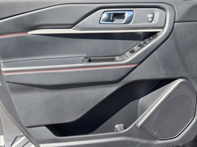 New 2026 Carbonized Gray Metallic Ford ST-Line image 14