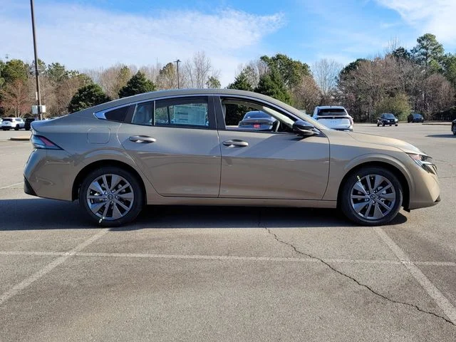 New 2026 Brown Nissan SL image 2