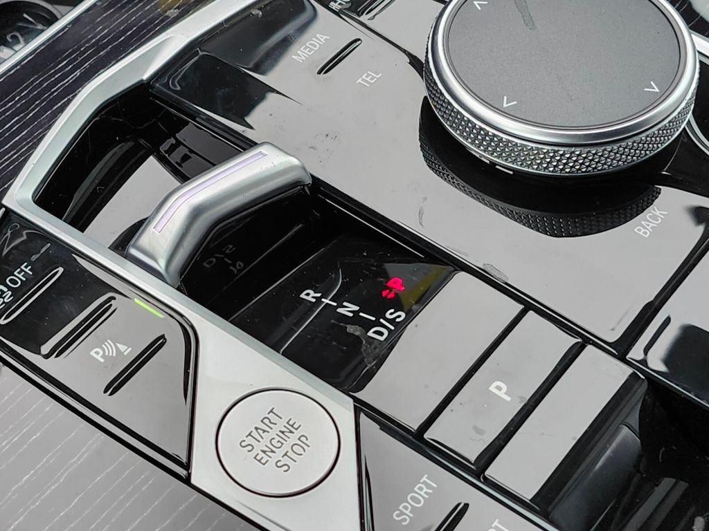New 2026 Gray BMW xDrive40i image 24