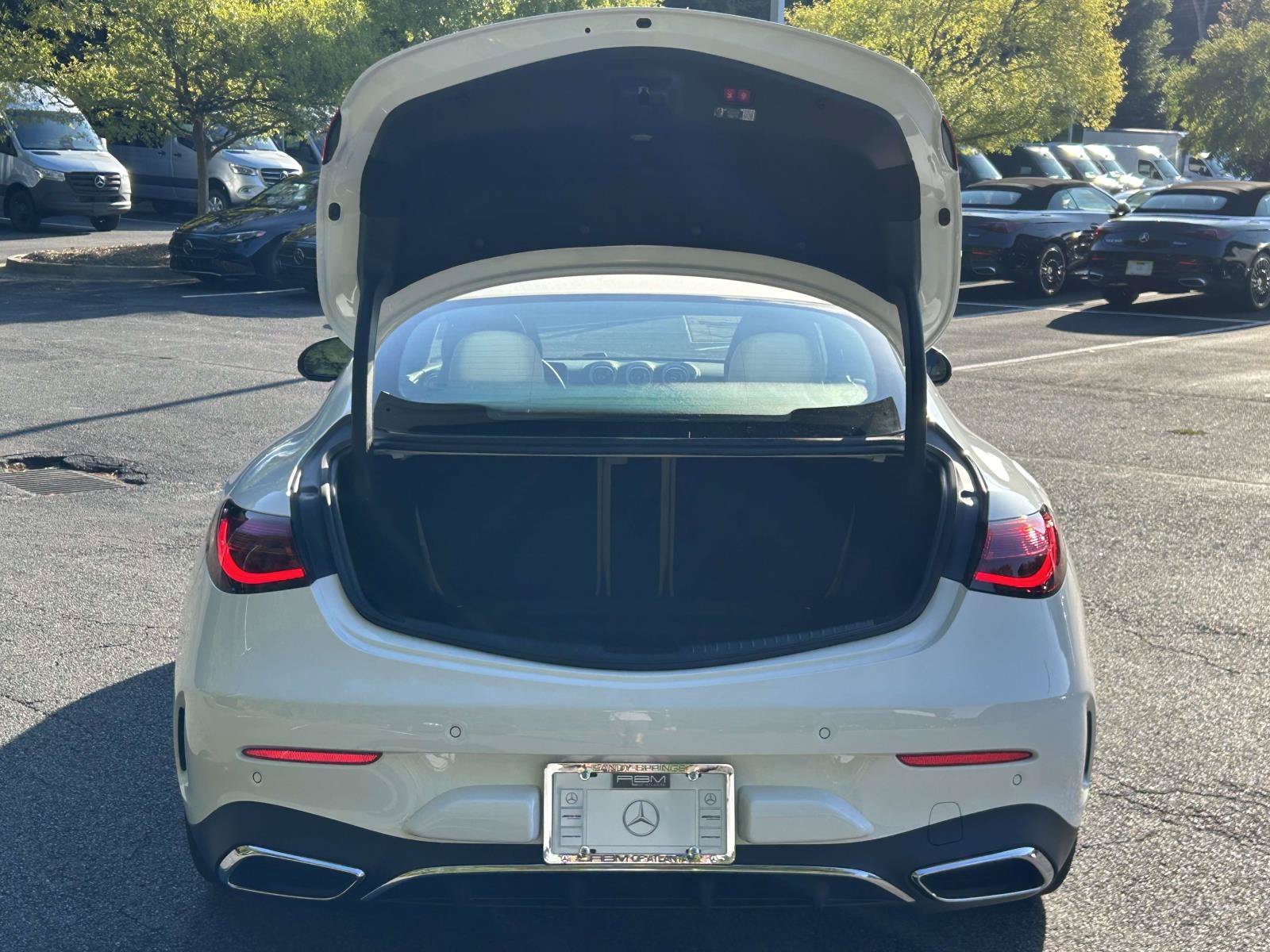 New 2027 Polar White Mercedes-Benz CLE 300 4MATIC® Coupe image 8