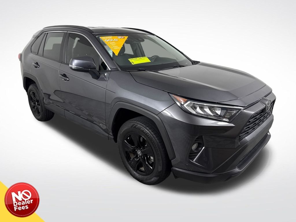 2021 Toyota RAV4 XLE FWD's photo