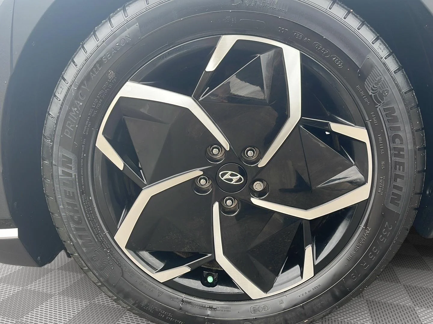 Used 2023 BLUE_ HYUNDAI  image 9