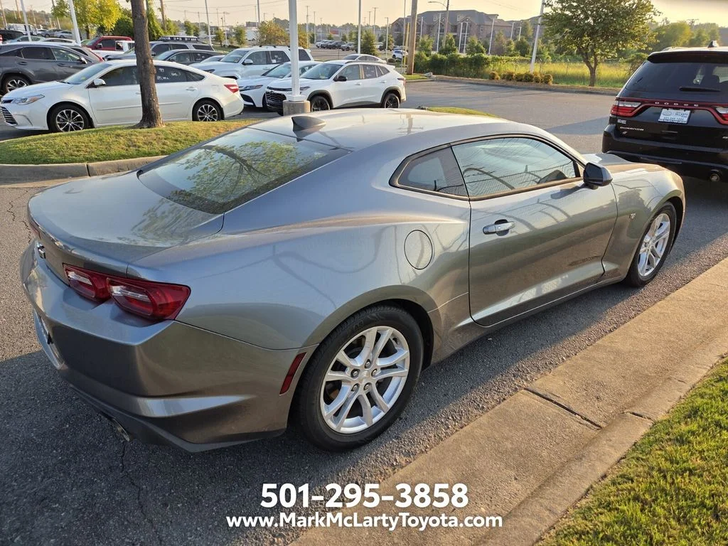 Used 2021 Gray Chevrolet 1LS image 3