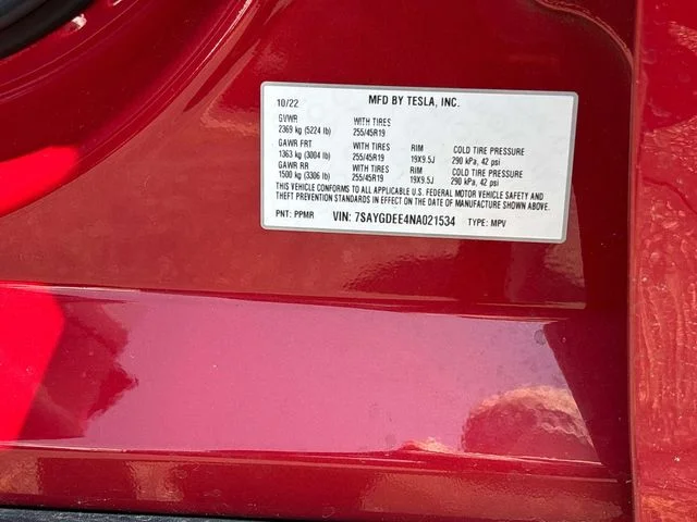 Used 2022 Red Tesla Long Range image 36