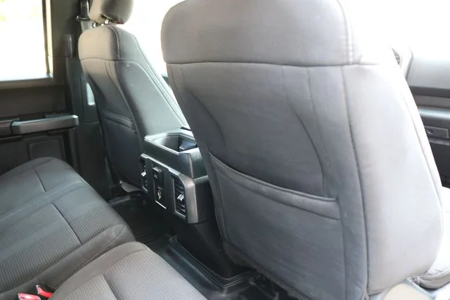 Used 2016 White Ford XLT image 41