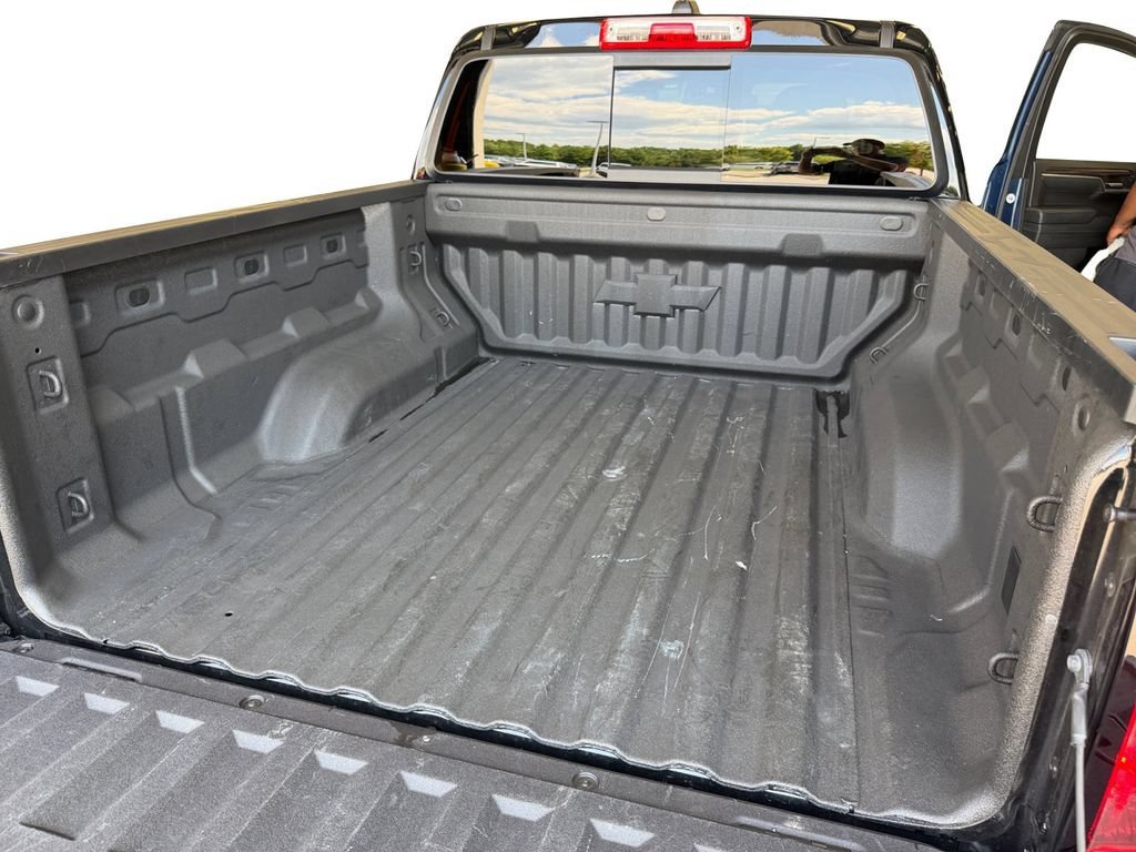 Used 2026 Black Chevrolet Trail Boss image 25