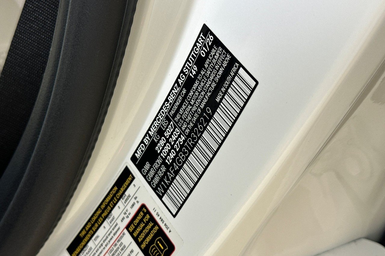 Used 2026 Polar White Mercedes-Benz C 300 image 26