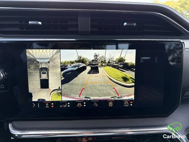 Certified Used 2025 Summit White GMC Denali image 22