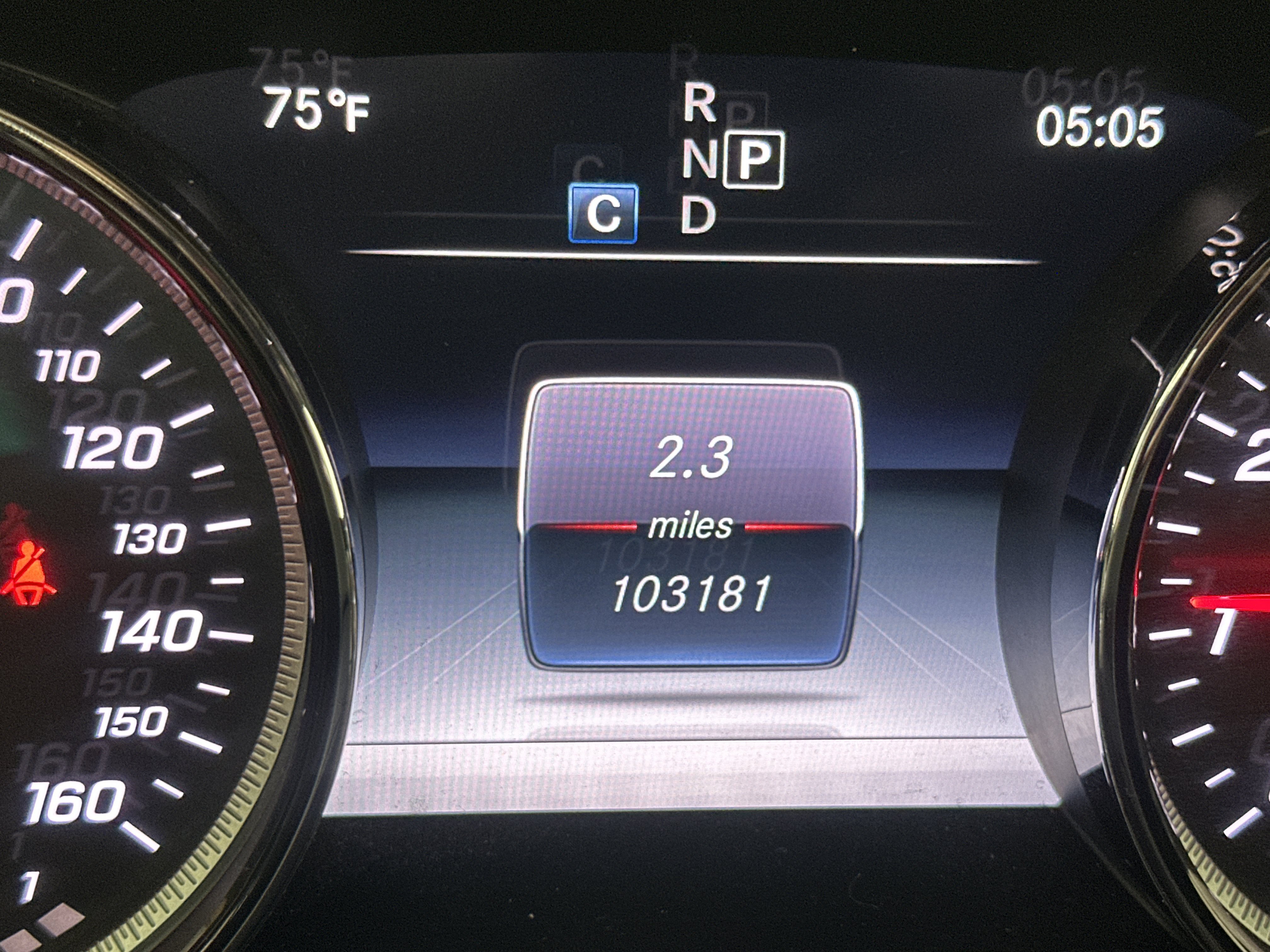 Used 2018  Mercedes-Benz E 400 image 13