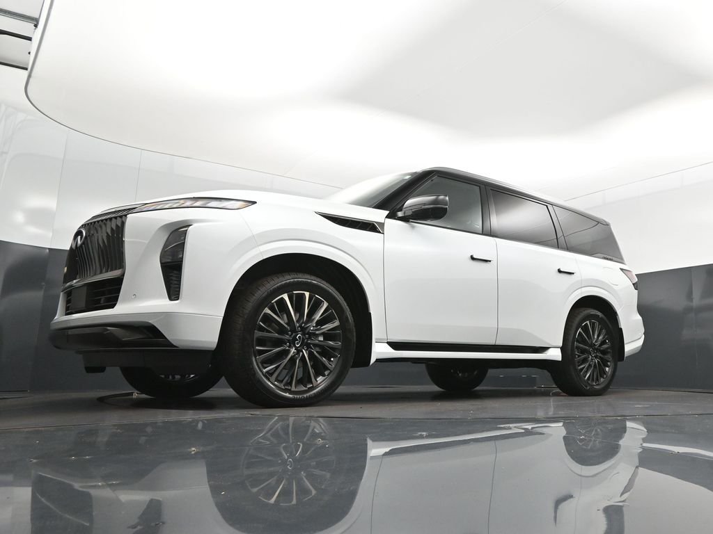 New 2026 2T RADIANT WHIT INFINITI Autograph 4WD image 33