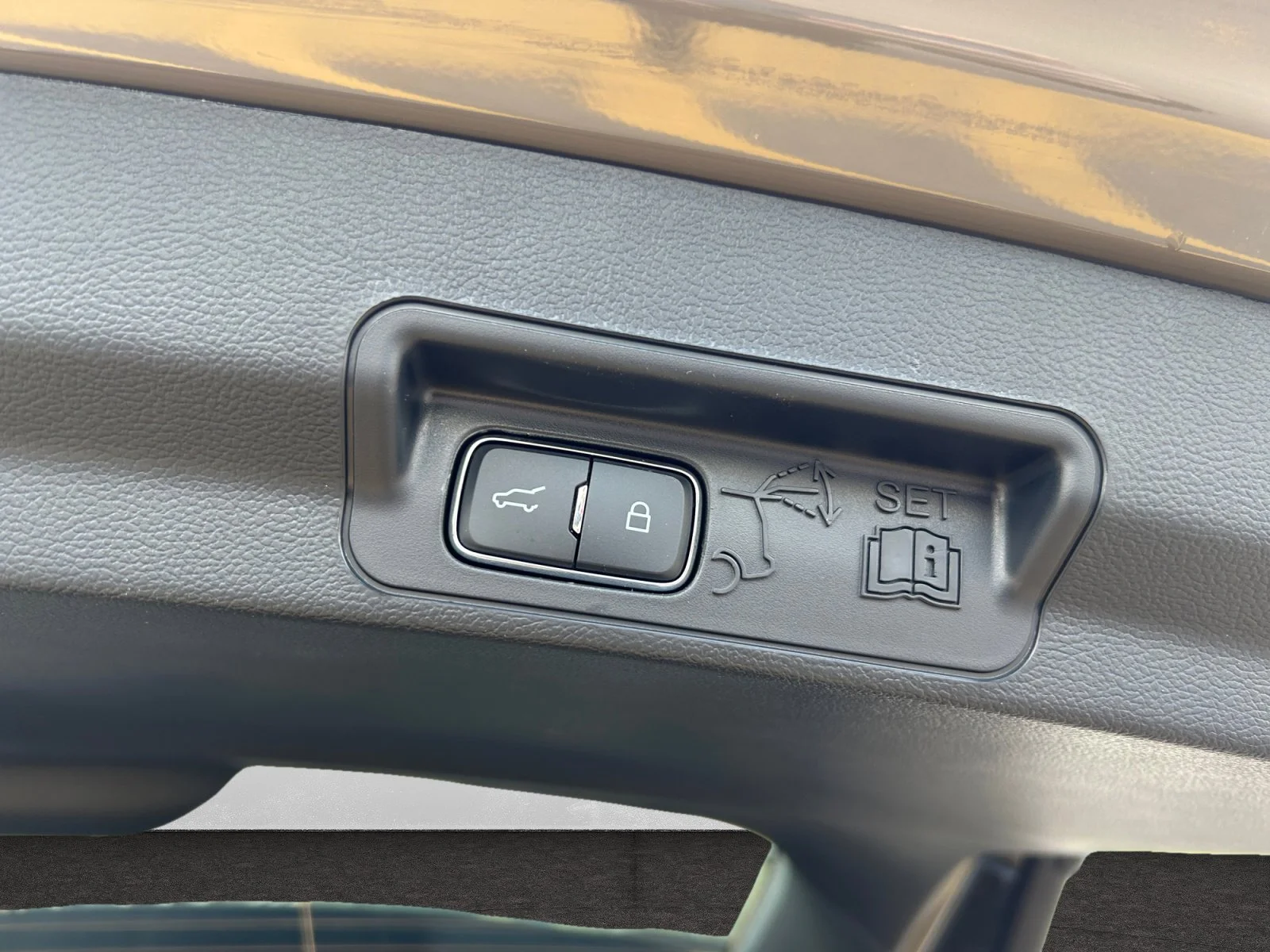 New 2026 Marsh Grey Ford Tremor image 11