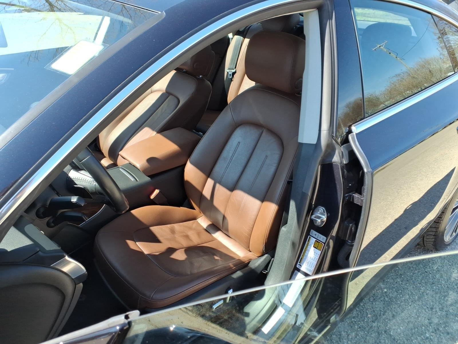 Used 2016 Moonlight Blue Metallic Audi 3.0 Premium Plus image 31
