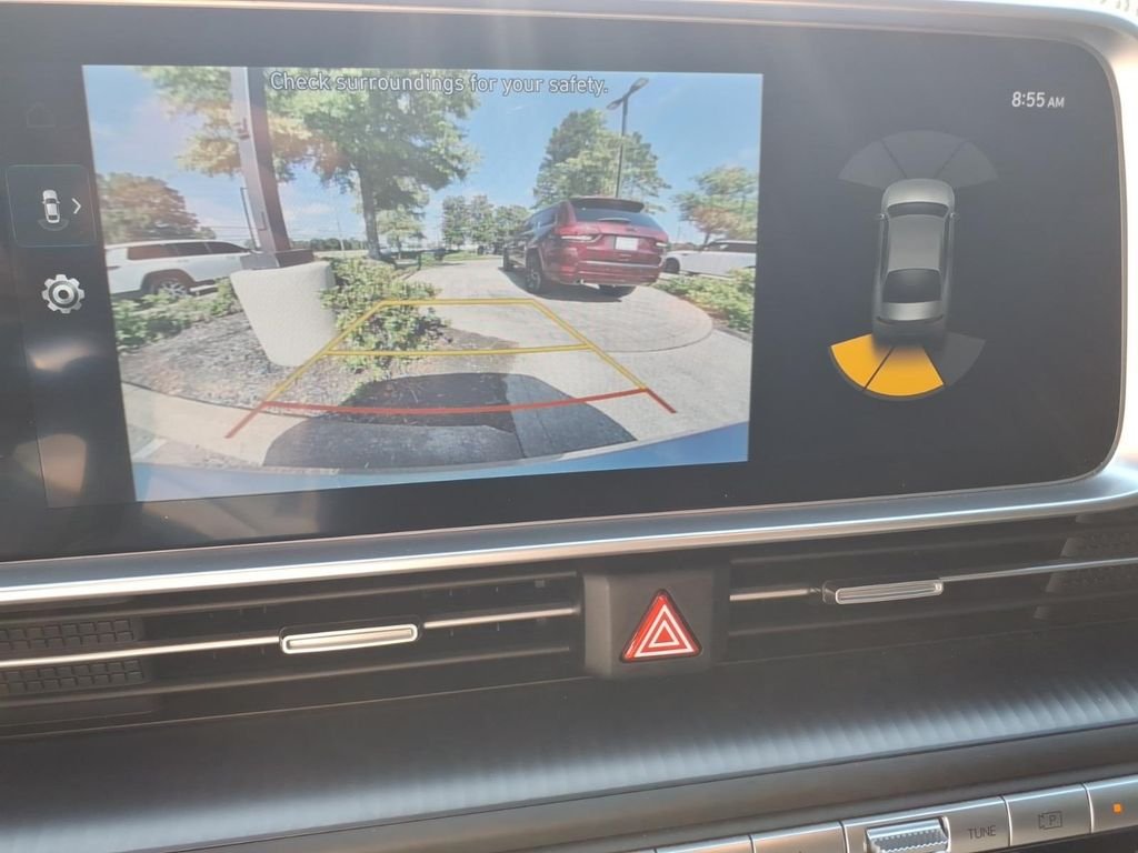 Certified Used 2024 Silver Hyundai SE Standard Range image 28