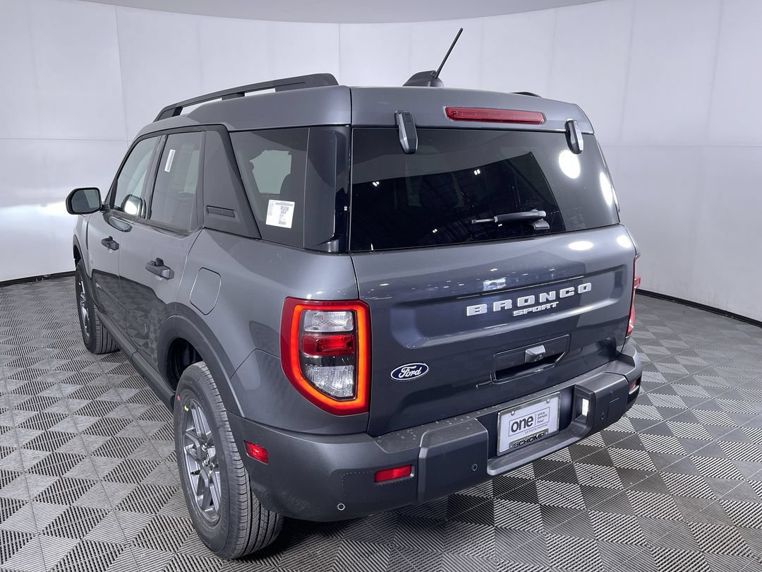 New 2026 Carbonized Gray Metallic Ford Big Bend image 23