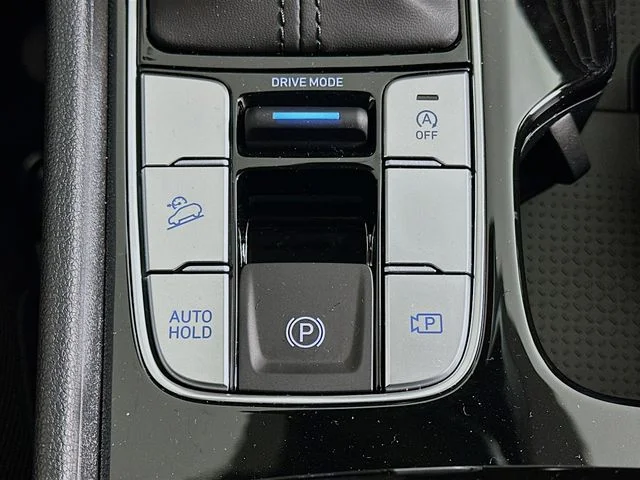 New 2026 Hyundai TUCSON SE