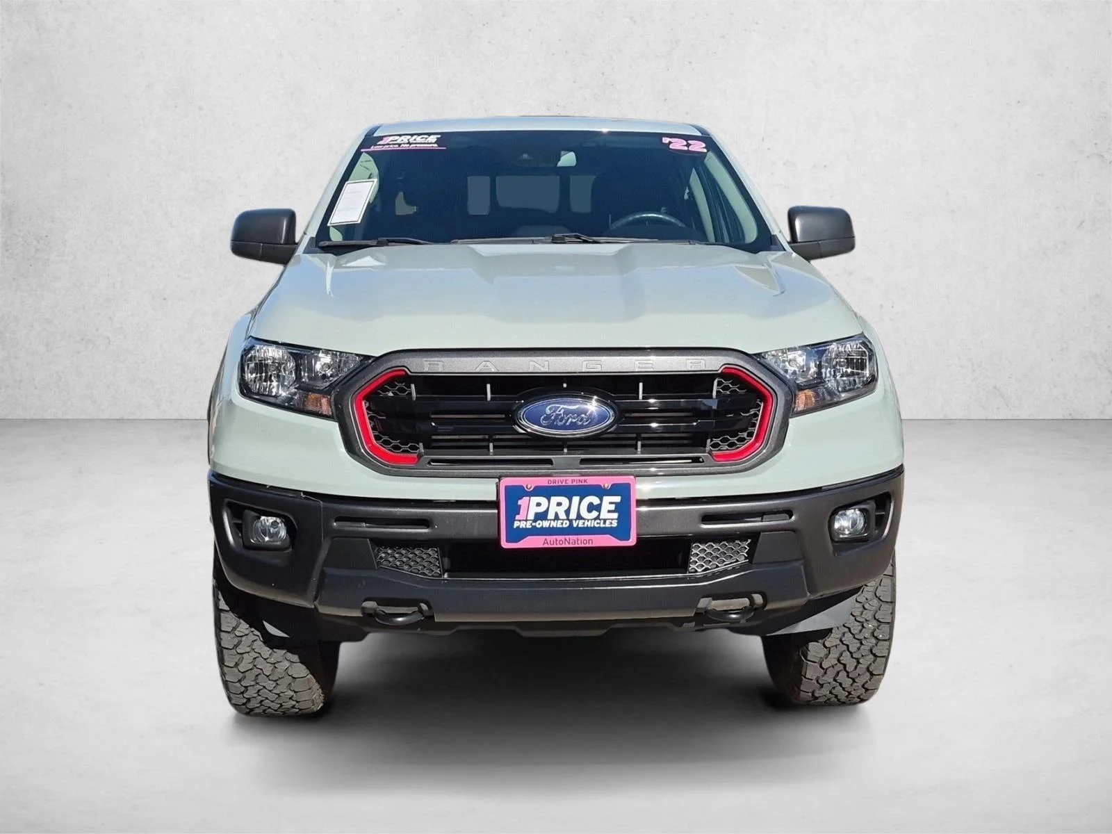 Used 2022 Cactus Gray Ford XLT image 2