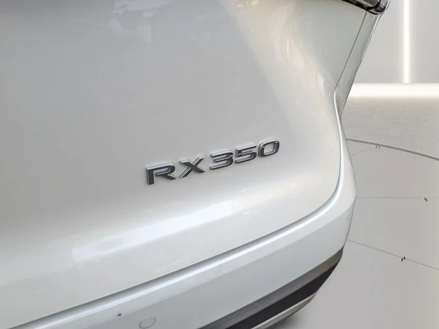 Used 2024 White Lexus 350 Premium image 9