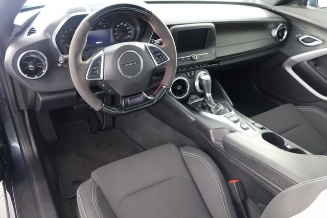 Used 2023 Gray Chevrolet 1LT image 2
