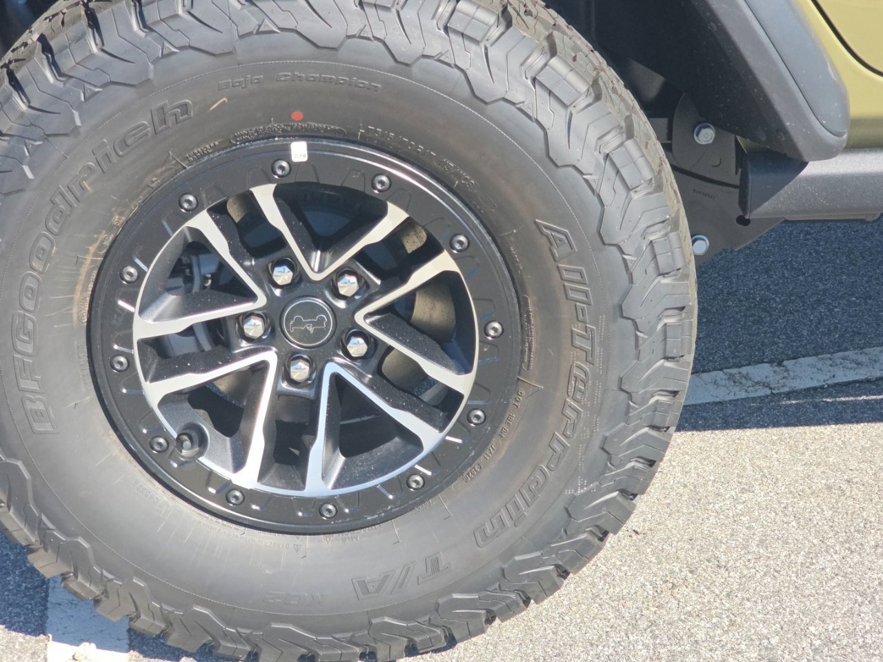 New 2027 41 Paint Jeep Moab 392 image 11