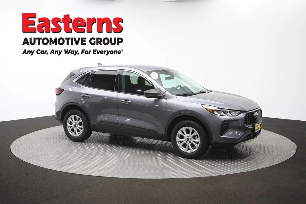 Used 2024 Gray Ford Active image 48