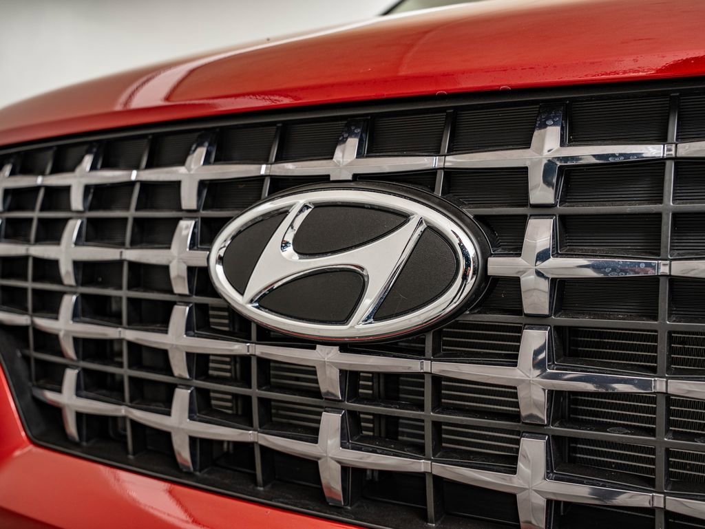 Used 2025 Ultimate Red Hyundai Limited image 12