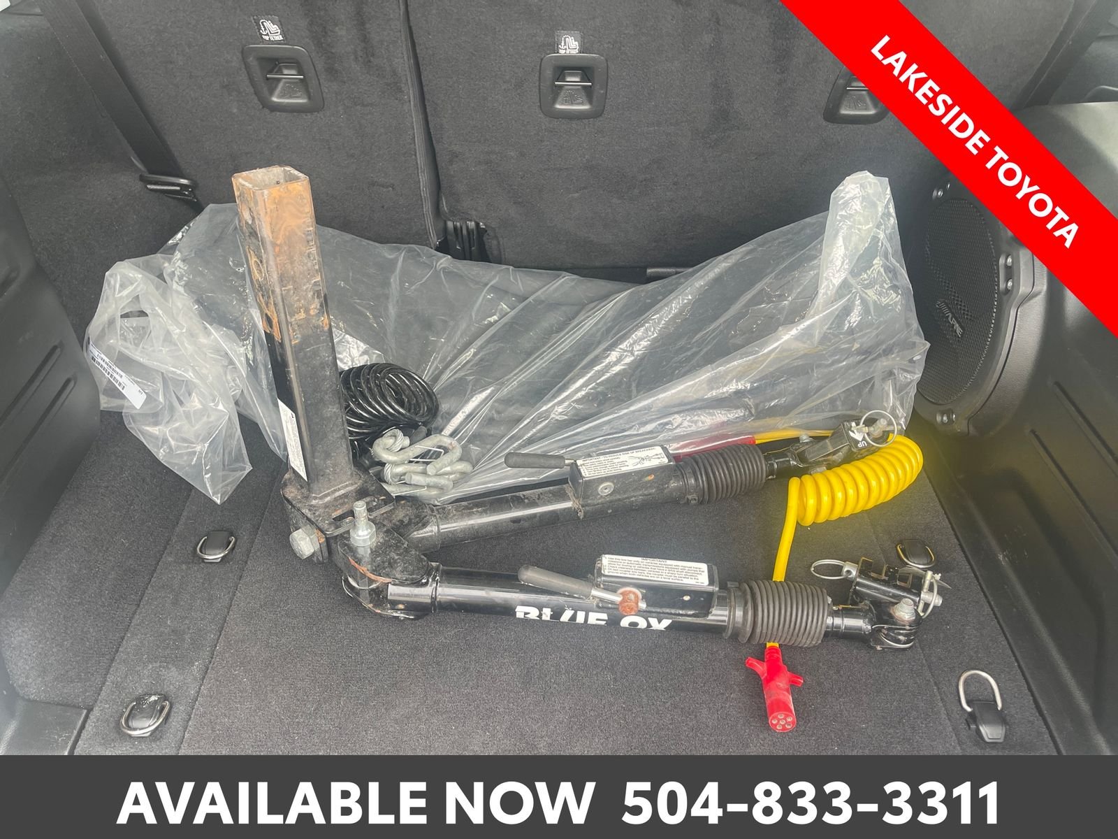 Used 2023 White Jeep Sahara image 20