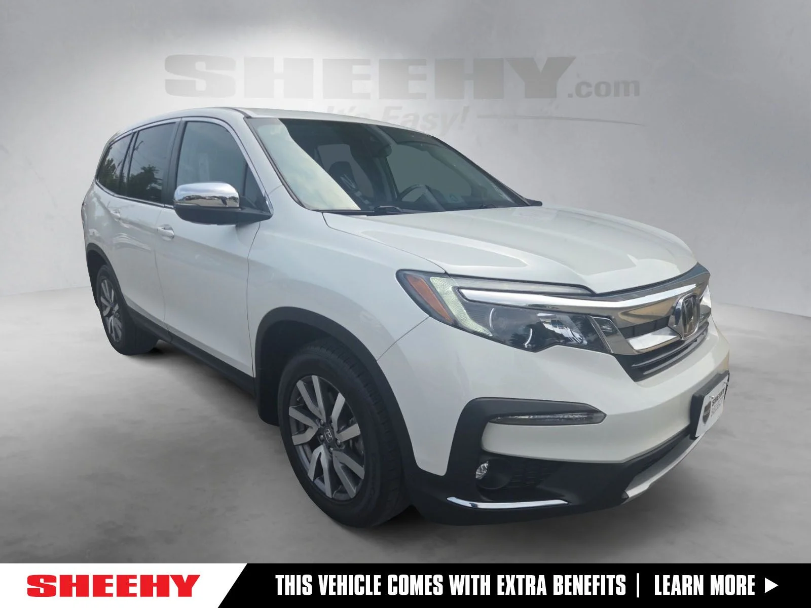 Used 2021 Silver Honda EX-L image 1