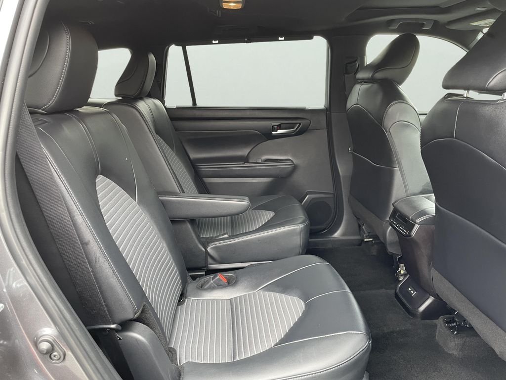 Used 2025 Gray Toyota XSE image 12