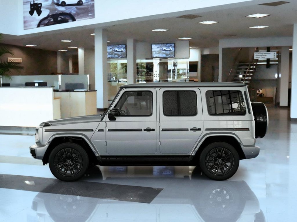 New 2027 Iridium Silver Mercedes-Benz G 580 image 33
