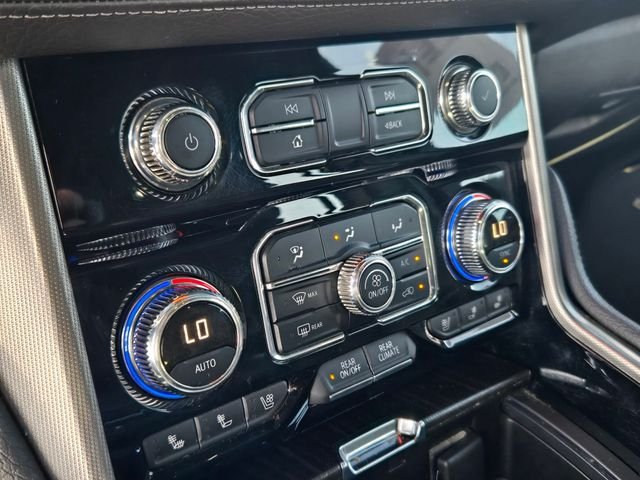 Used 2021 Black GMC Denali image 16