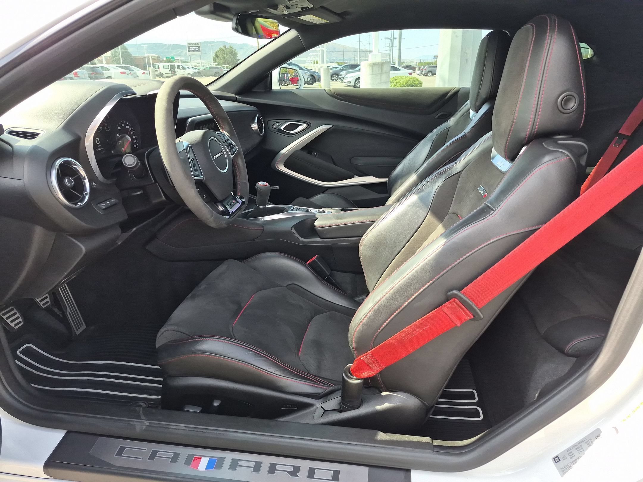Used 2018 Summit White Chevrolet ZL1 image 15