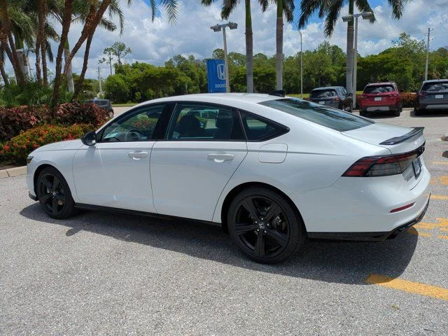 New 2026 Solar Silver Metallic Honda Sport-L image 5