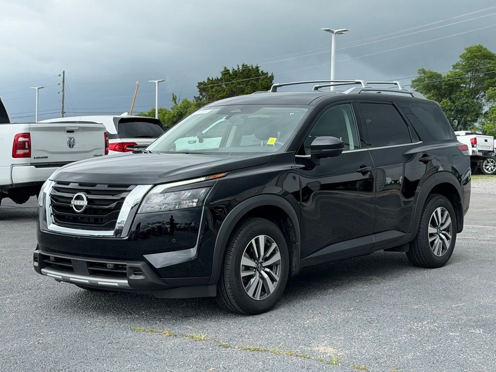 Certified Used 2025 Black Nissan SL image 9
