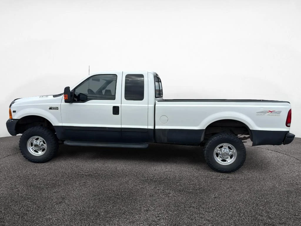 1999 Ford F-250 XL 4X4 SUPERCAB SWB's photo