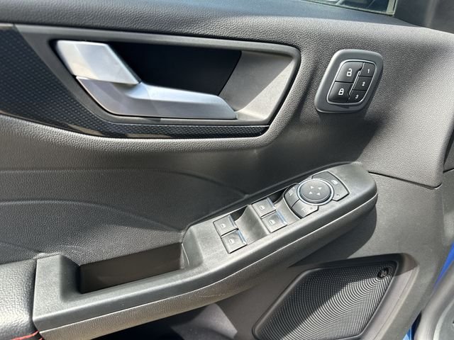 Used 2023 Blue Ford ST-Line Elite image 17