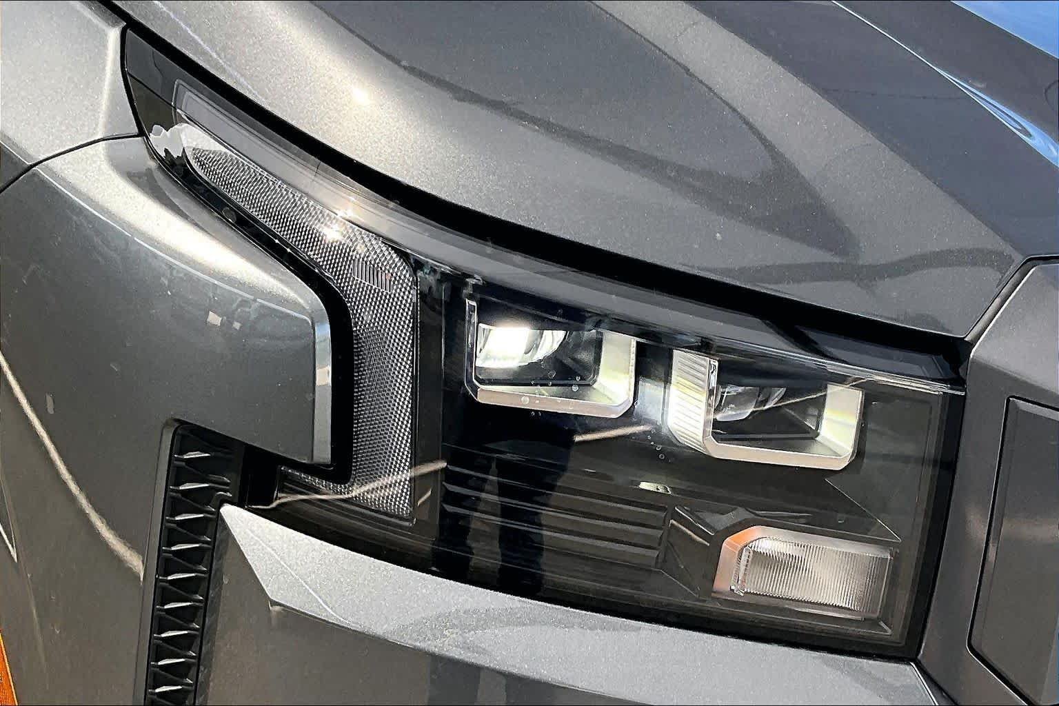 New 2026 Gun Metallic Nissan SV image 18