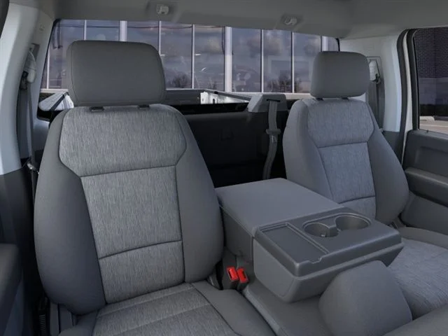 New 2026 Oxford White Ford XL image 32