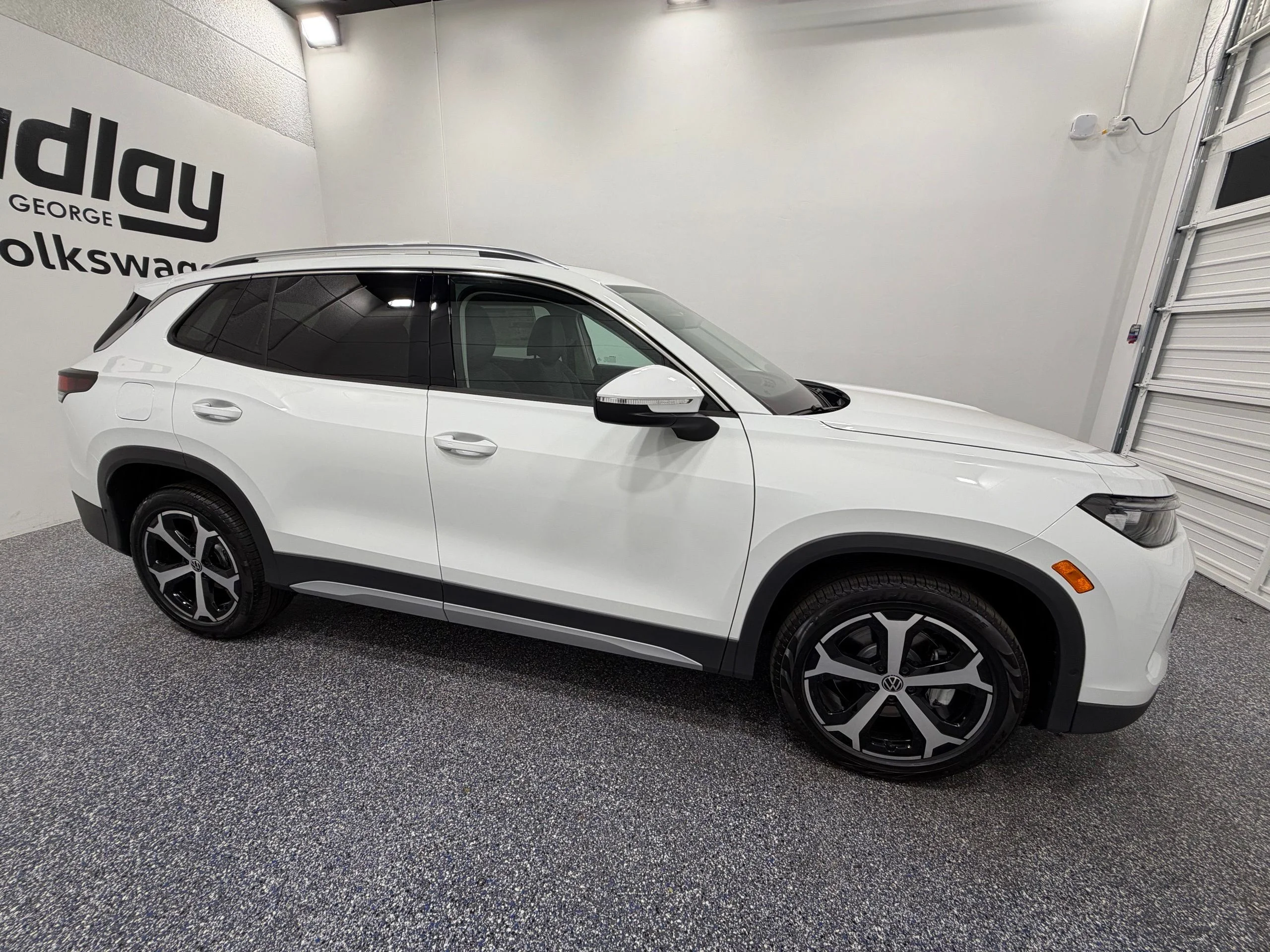 New 2026 White Volkswagen SE image 8