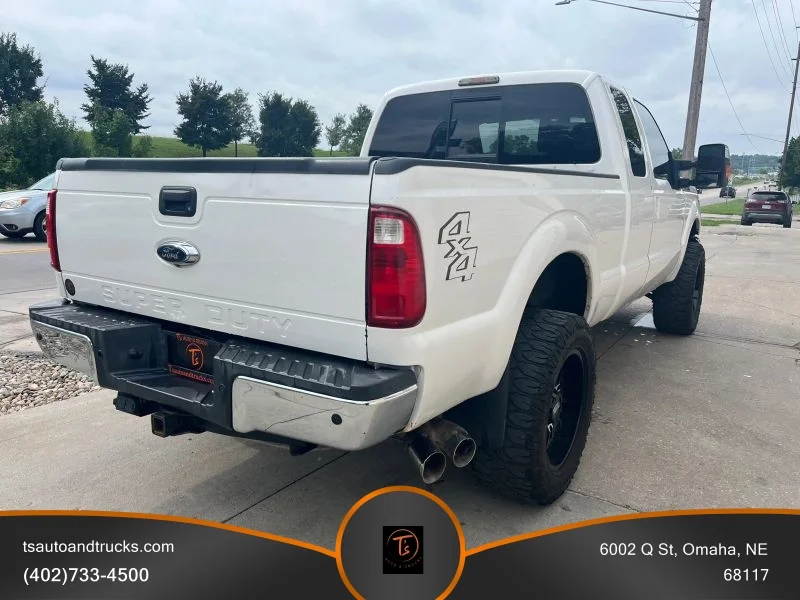 Used 2015 White Ford Lariat Pickup 4D 6 3/4 ft image 7