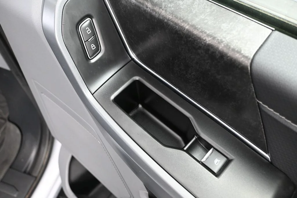 Used 2022 White Ford XLT image 37