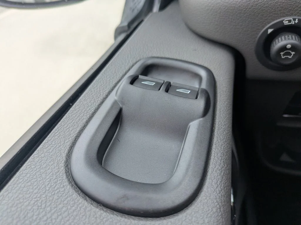 New 2026 Agate Black Metallic Ford XLT image 26