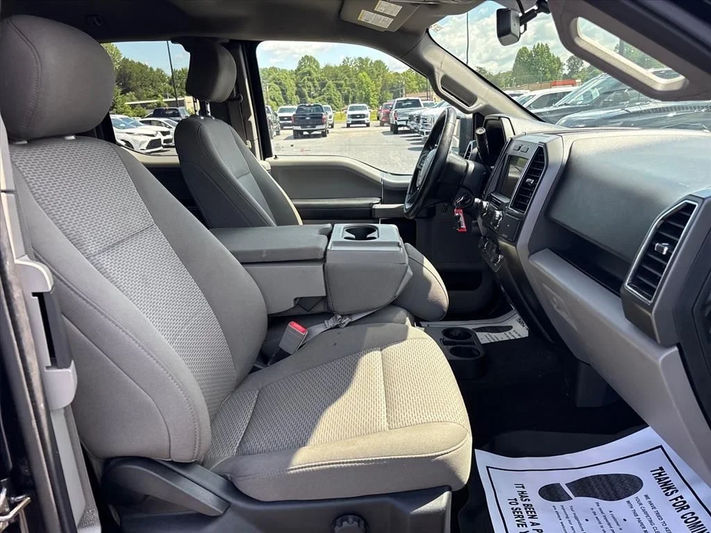 Used 2018 Black Ford XLT image 12