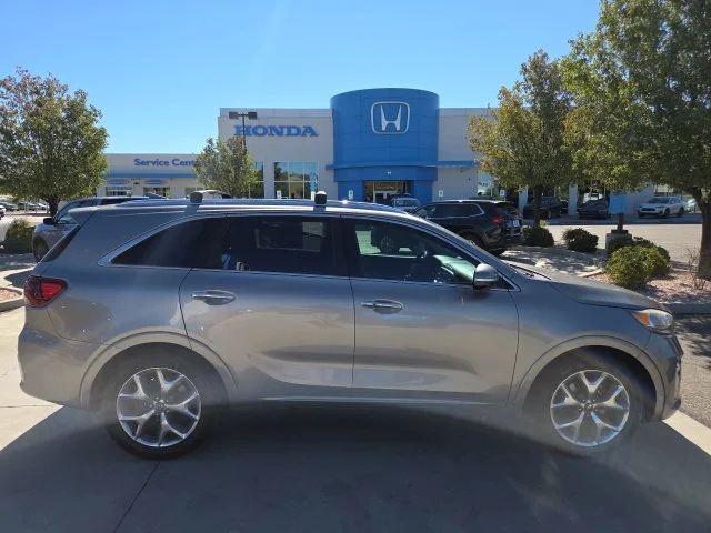Used 2019 Silver Kia SX image 4