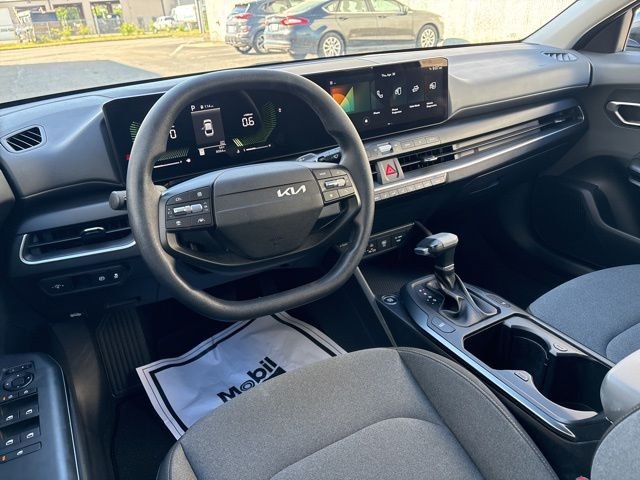 Certified Used 2025 Gray Kia LX image 26