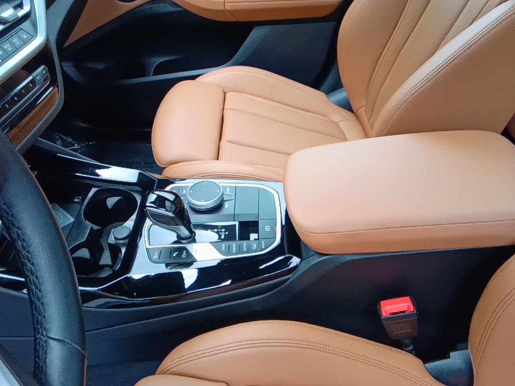 Certified Used 2024 Black Sapphire Metallic BMW xDrive30i image 18