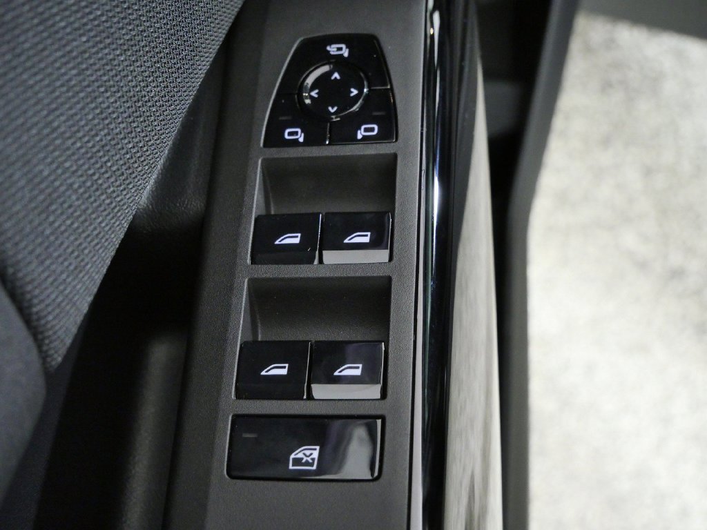 Used 2026 Black BMW 30 xDrive image 33