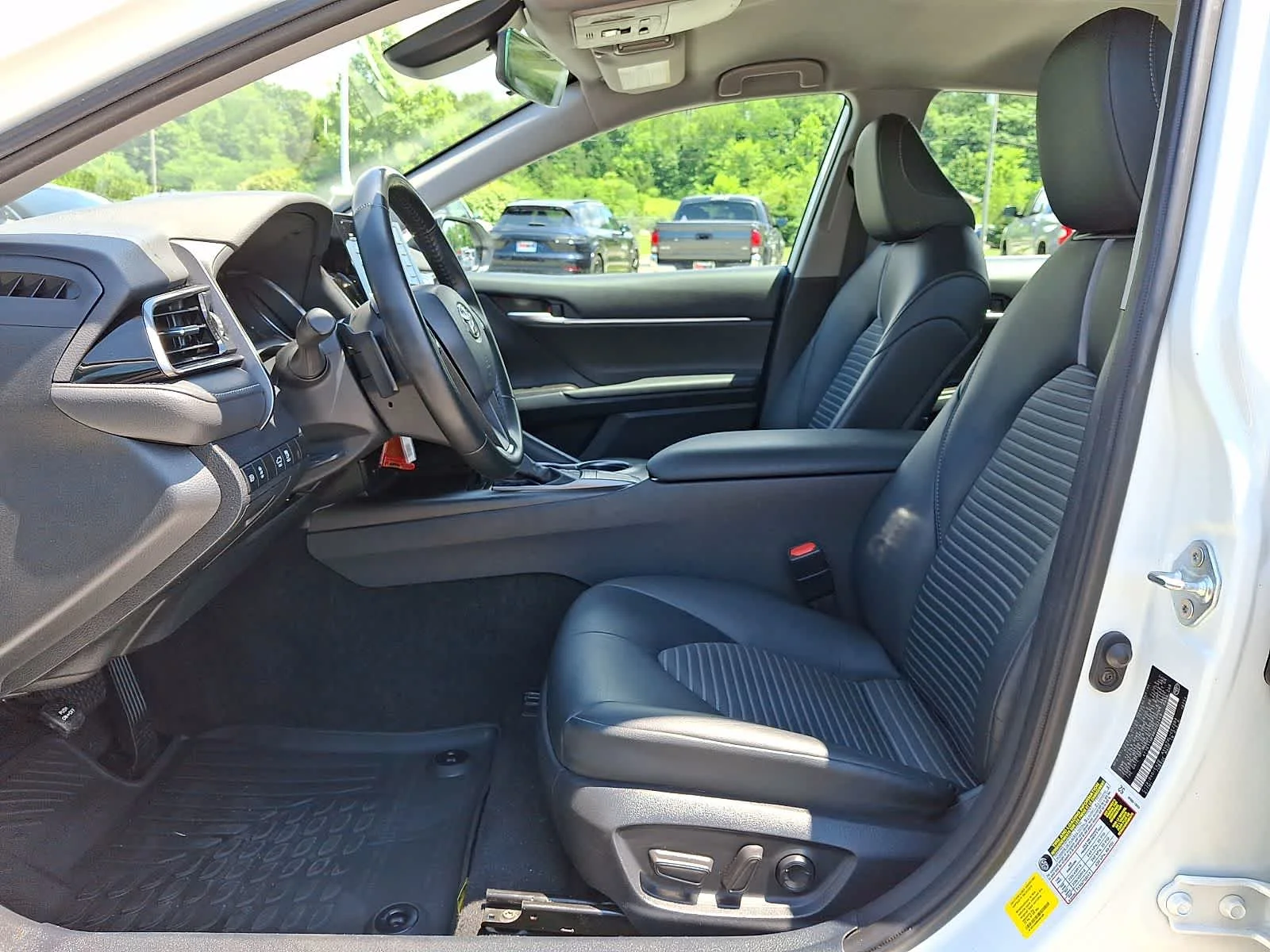 Certified Used 2024 Ice Cap Toyota SE image 16