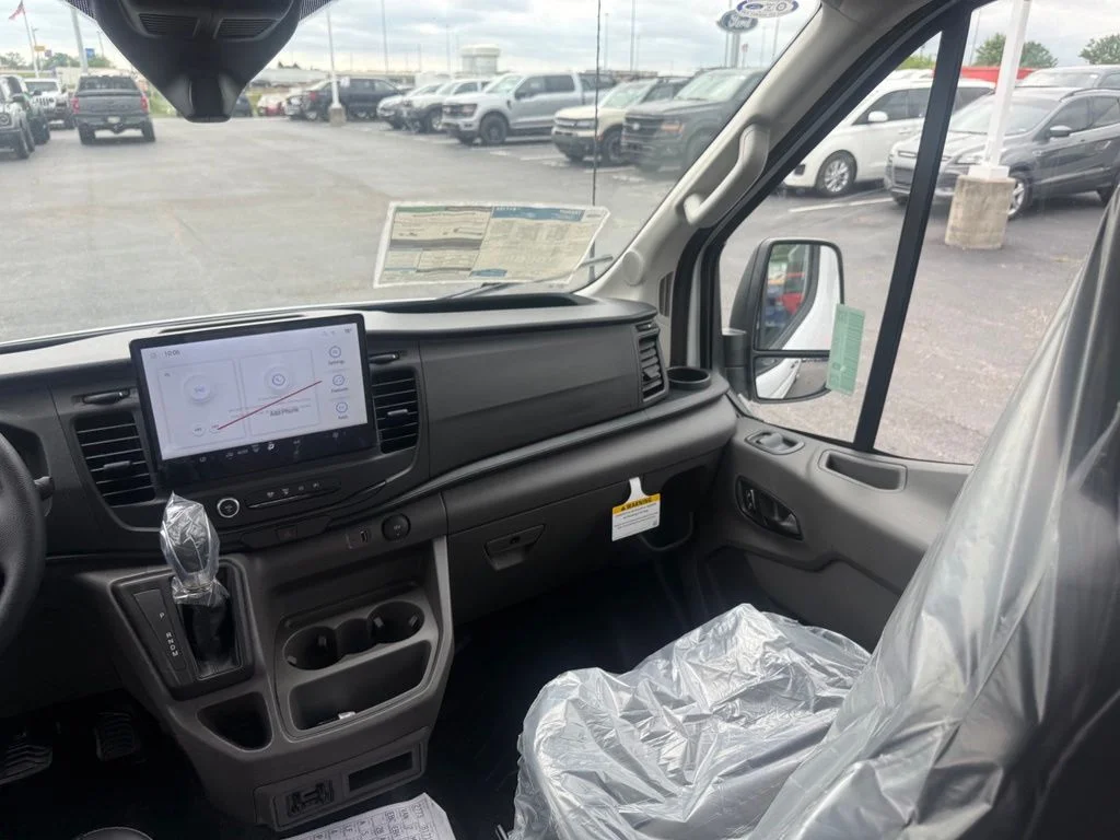 New 2026 Oxford White Ford Cargo Van image 44
