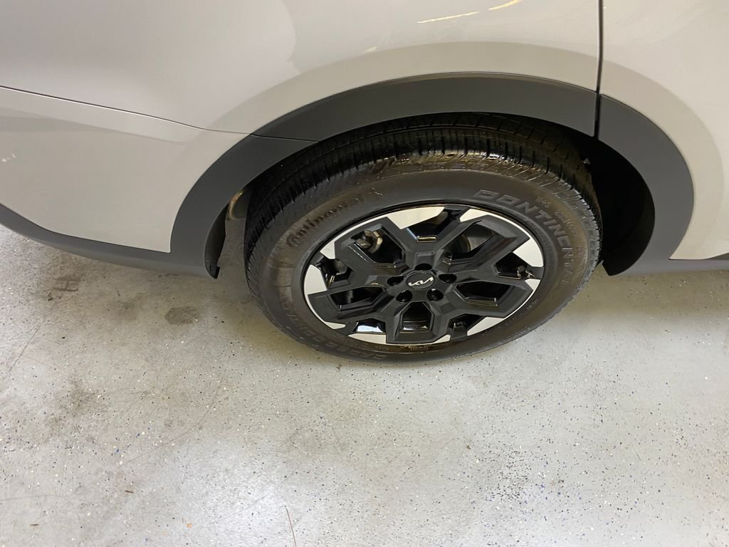 Used 2025 Gray Kia S image 13