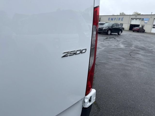 Used 2025 White Mercedes-Benz Cargo 144 WB image 6